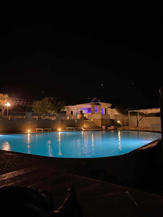 Corte Di Ferro Hotel & Wellness Resort Каровиньо Экстерьер фото